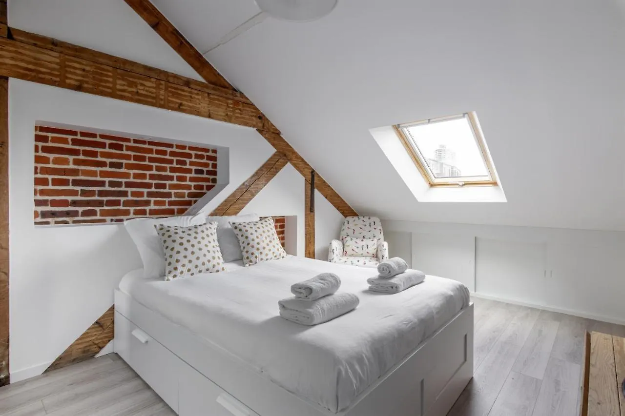 L'Ao Apartment Rennes 0*,  France